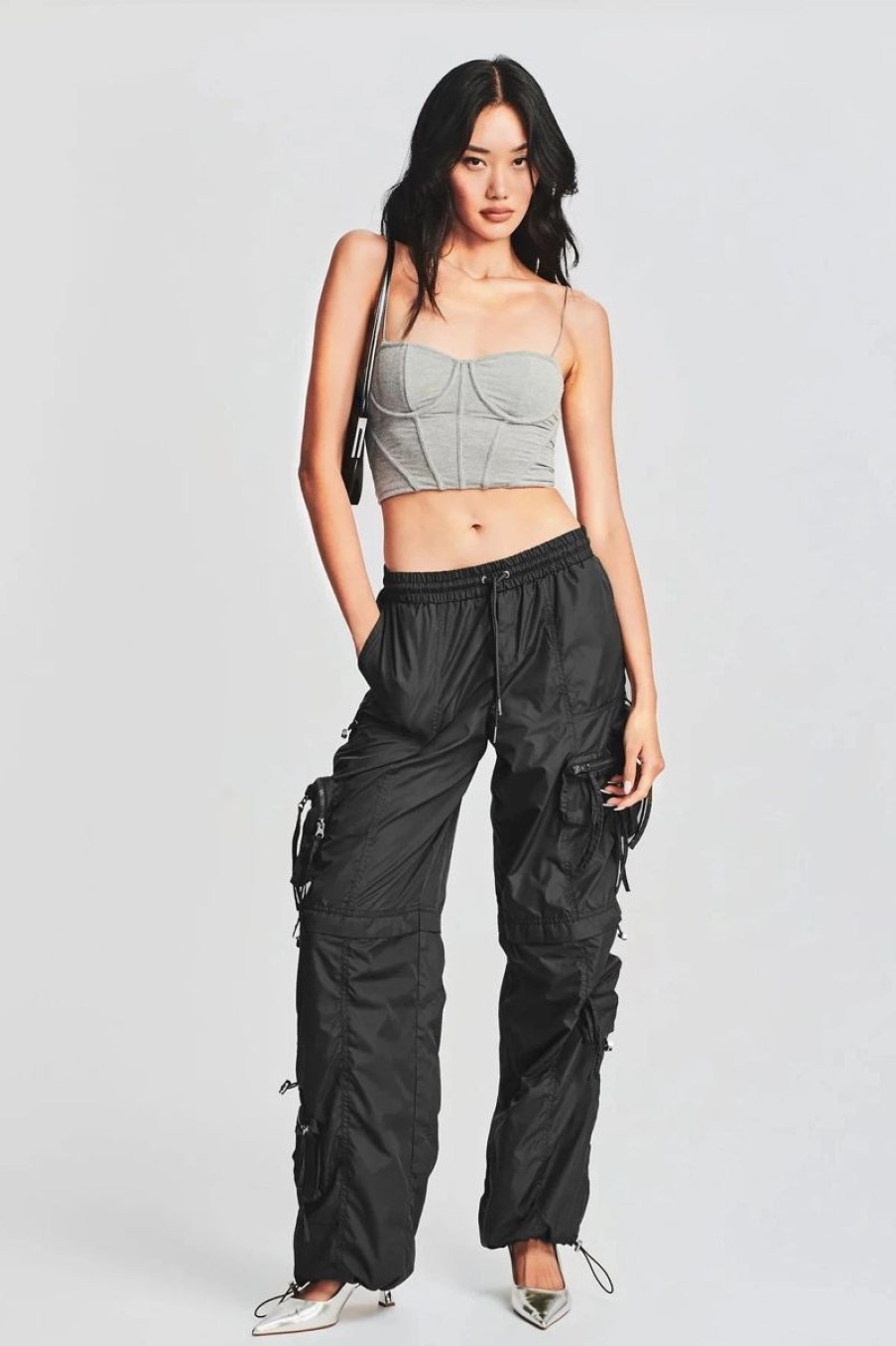 Women SEROYA Pants | Seroya Alba Ruched Cargo Pant In Black