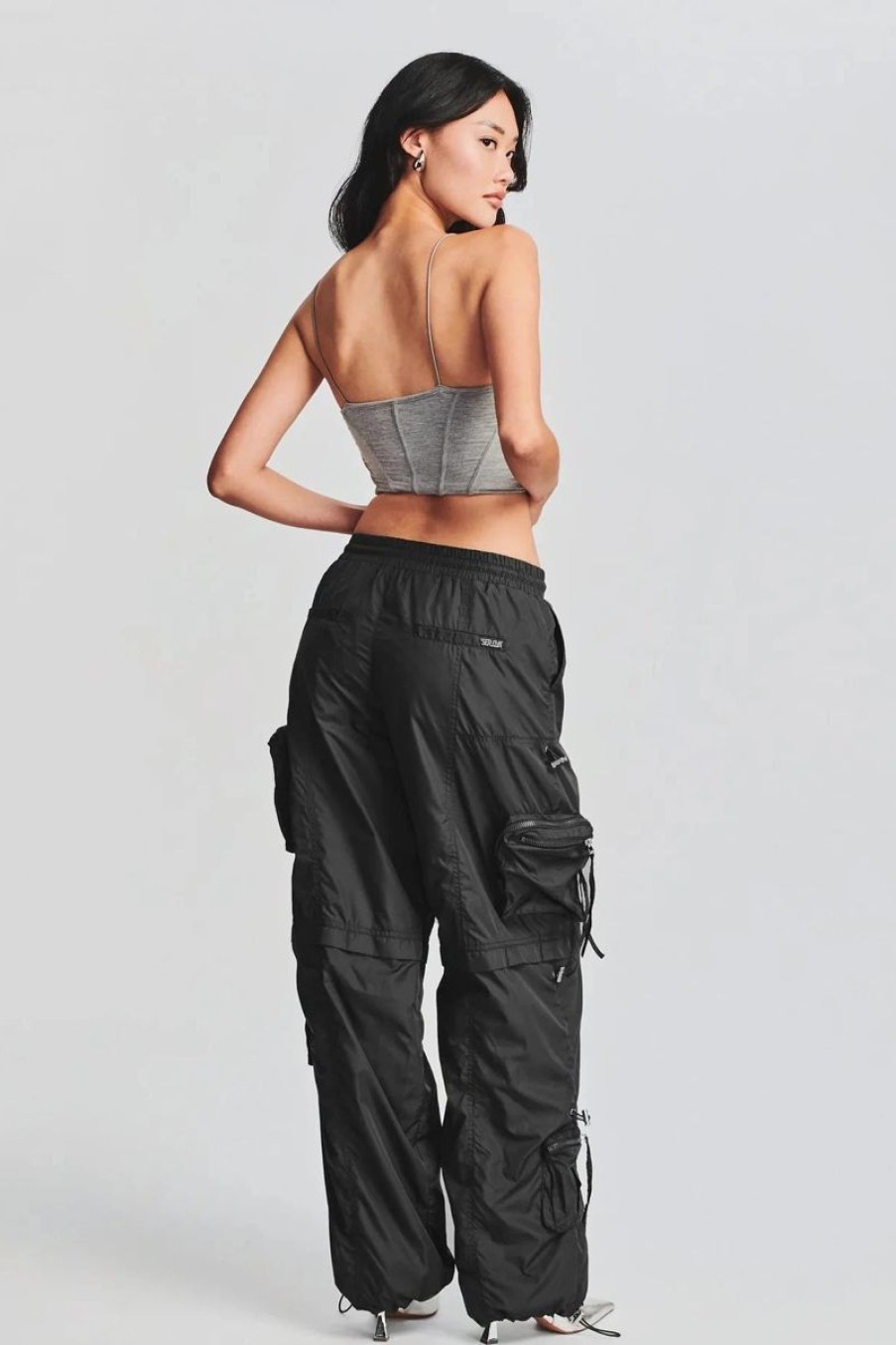 Women SEROYA Pants | Seroya Alba Ruched Cargo Pant In Black